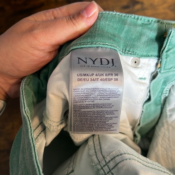 NYDJ Capri Jeans Natflordes Green Floral Size 4 - Picture 8 of 8